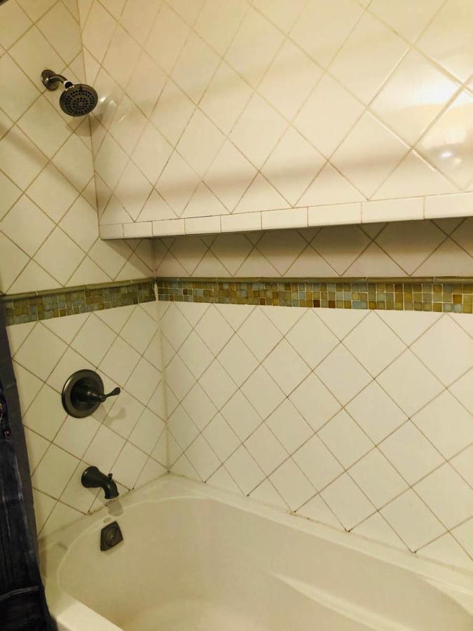 Updated Amazing Bi -Level Condo Minutes From Water Views Of New York City North Bergen Exterior foto