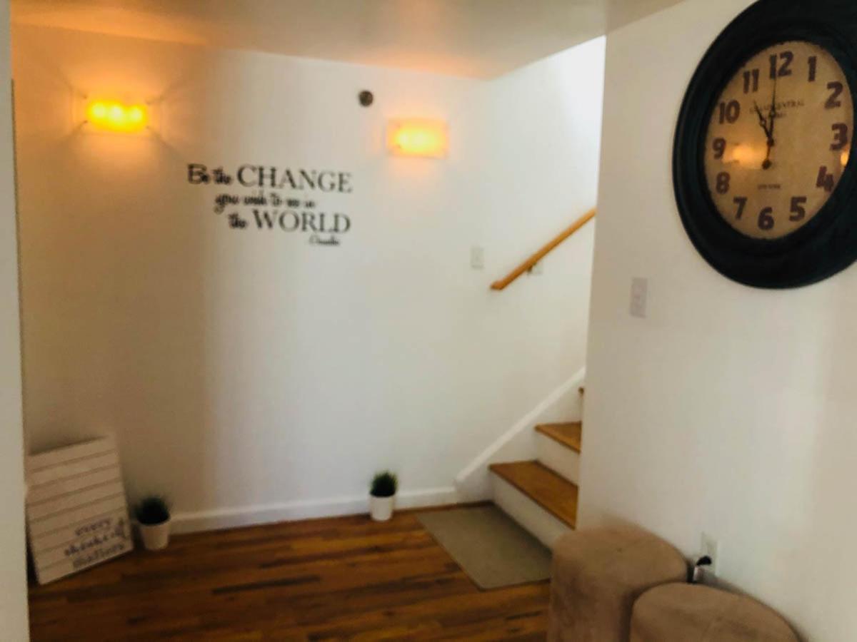 Updated Amazing Bi -Level Condo Minutes From Water Views Of New York City North Bergen Exterior foto