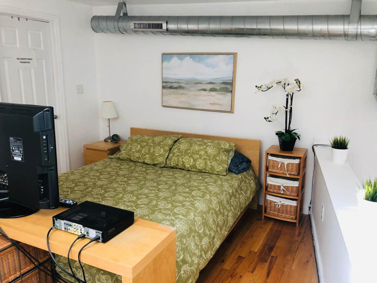 Updated Amazing Bi -Level Condo Minutes From Water Views Of New York City North Bergen Exterior foto